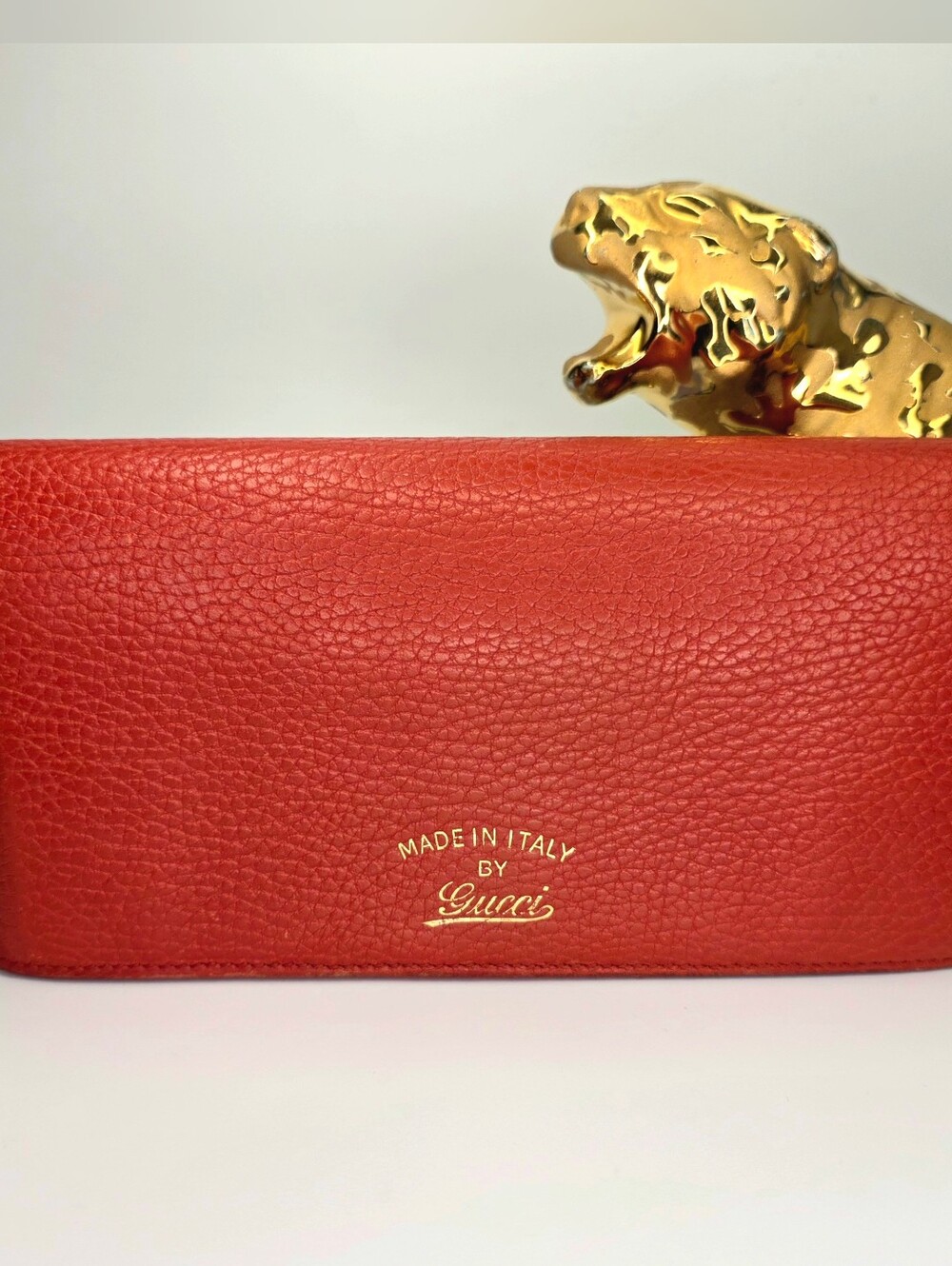 Gucci Red Pebbled Leather Long Wallet - Made in Italy By Gucci Swing Logo ✨️
